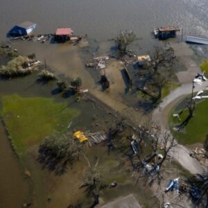 Huracán Laura se fue, pero hay probabilidad de que se produzca fenómeno de La Niña (14)
