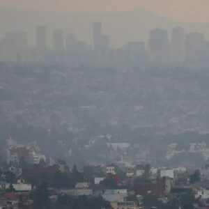 Niveles de CO2 en la atmósfera continúan en niveles récord a pesar de confinamientos Niveles de CO2 en la atmósfera continúan en niveles récord a pesar de confinamientos